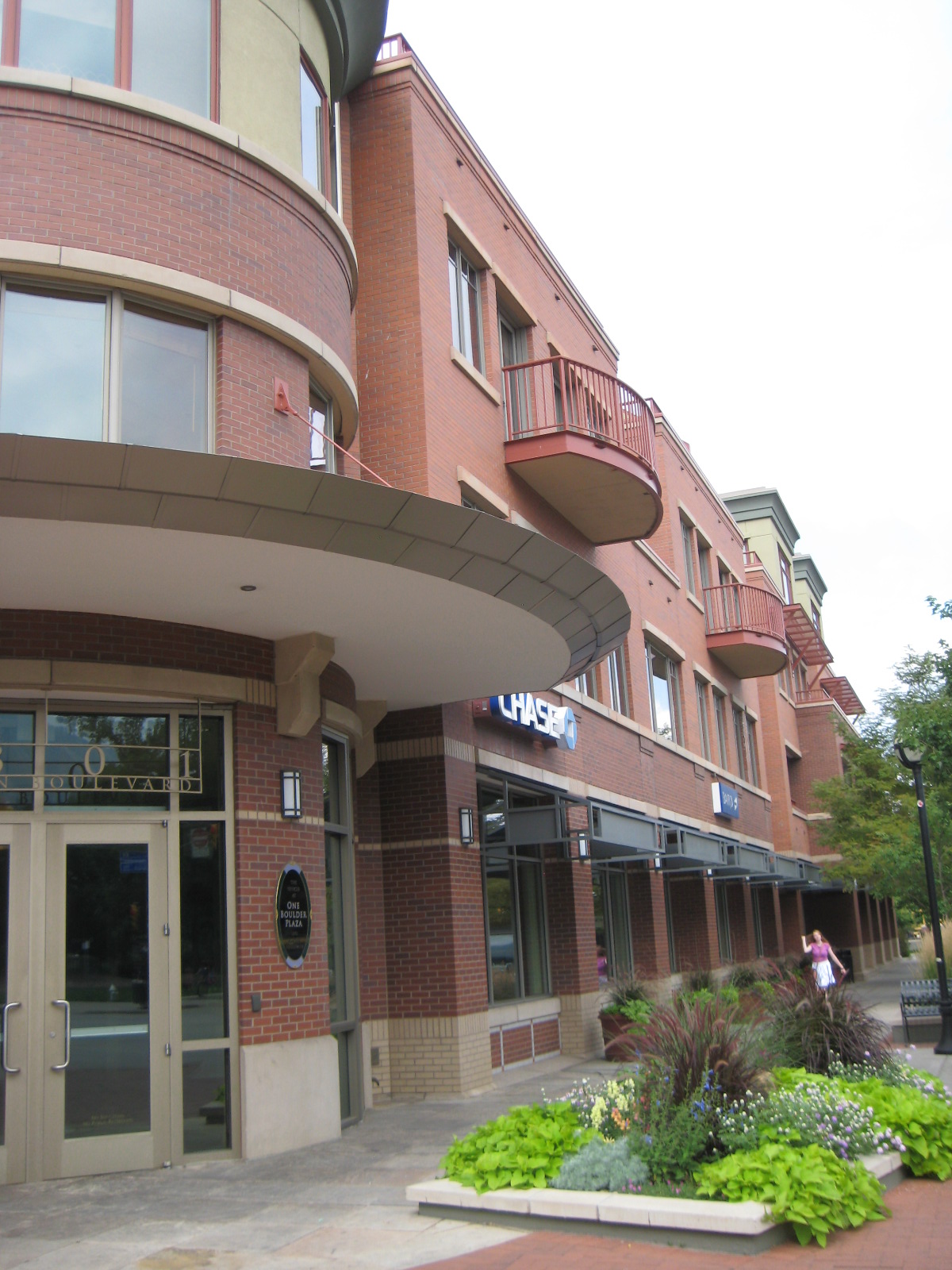 1301 Canyon Blvd Unit 203