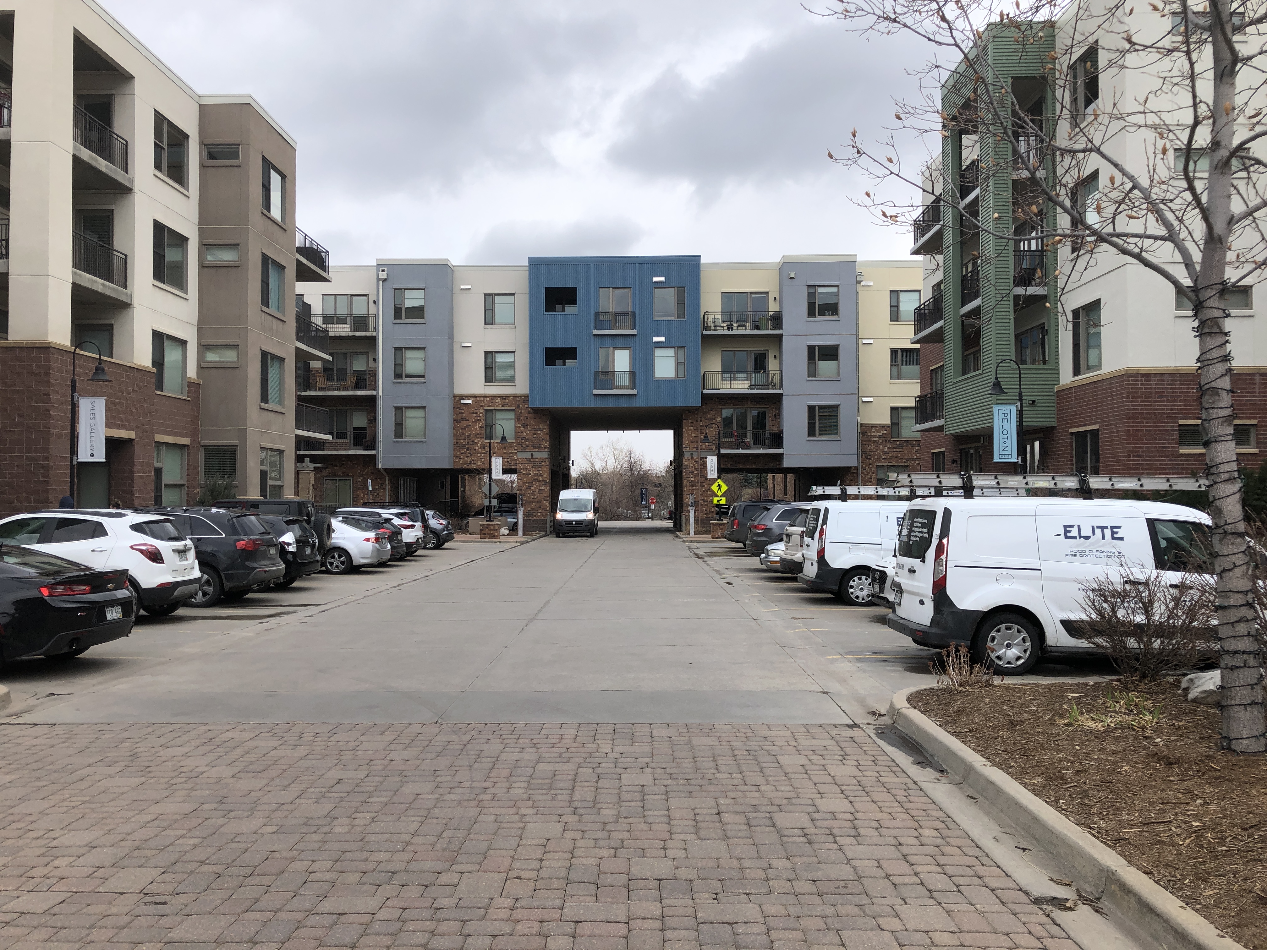 3601 Arapahoe Ave Unit 225 - exterior parking area