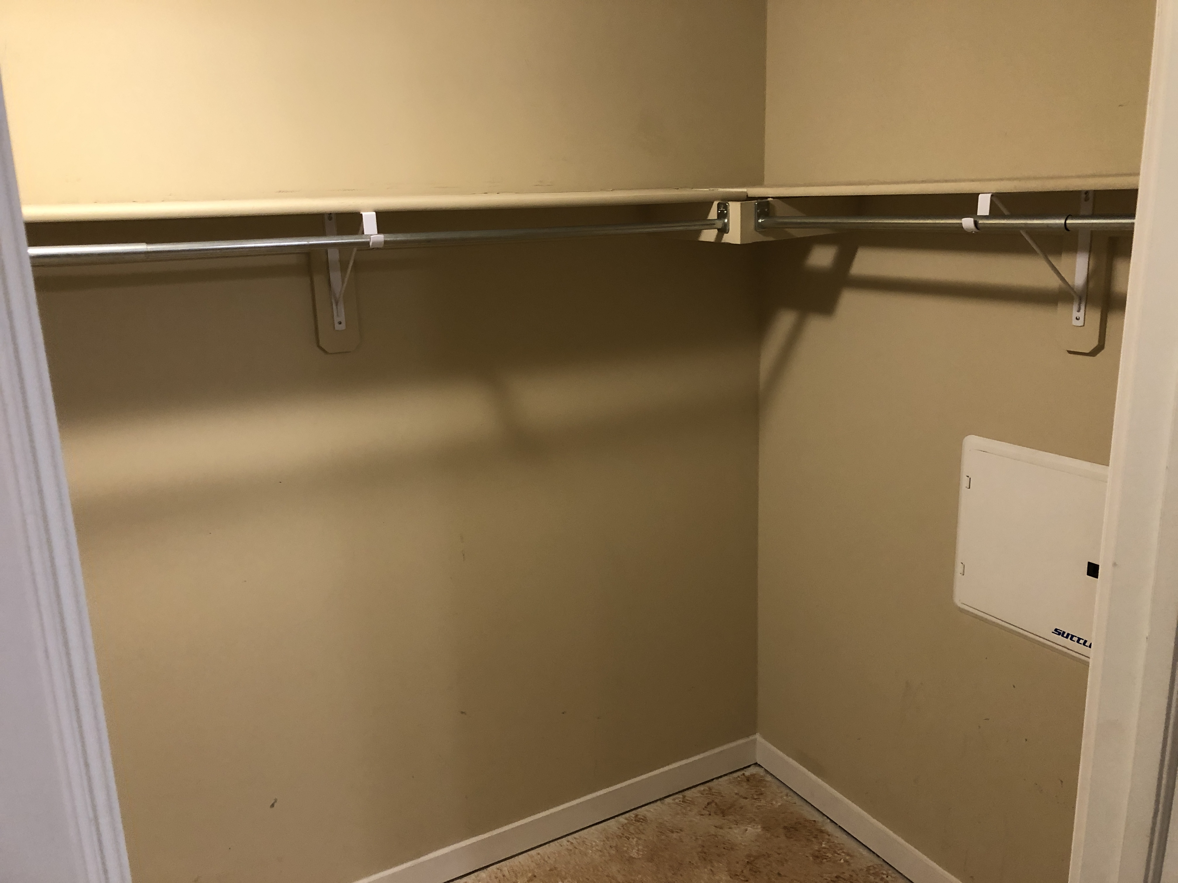 3601 Arapahoe Ave Unit 225 - walk in closet