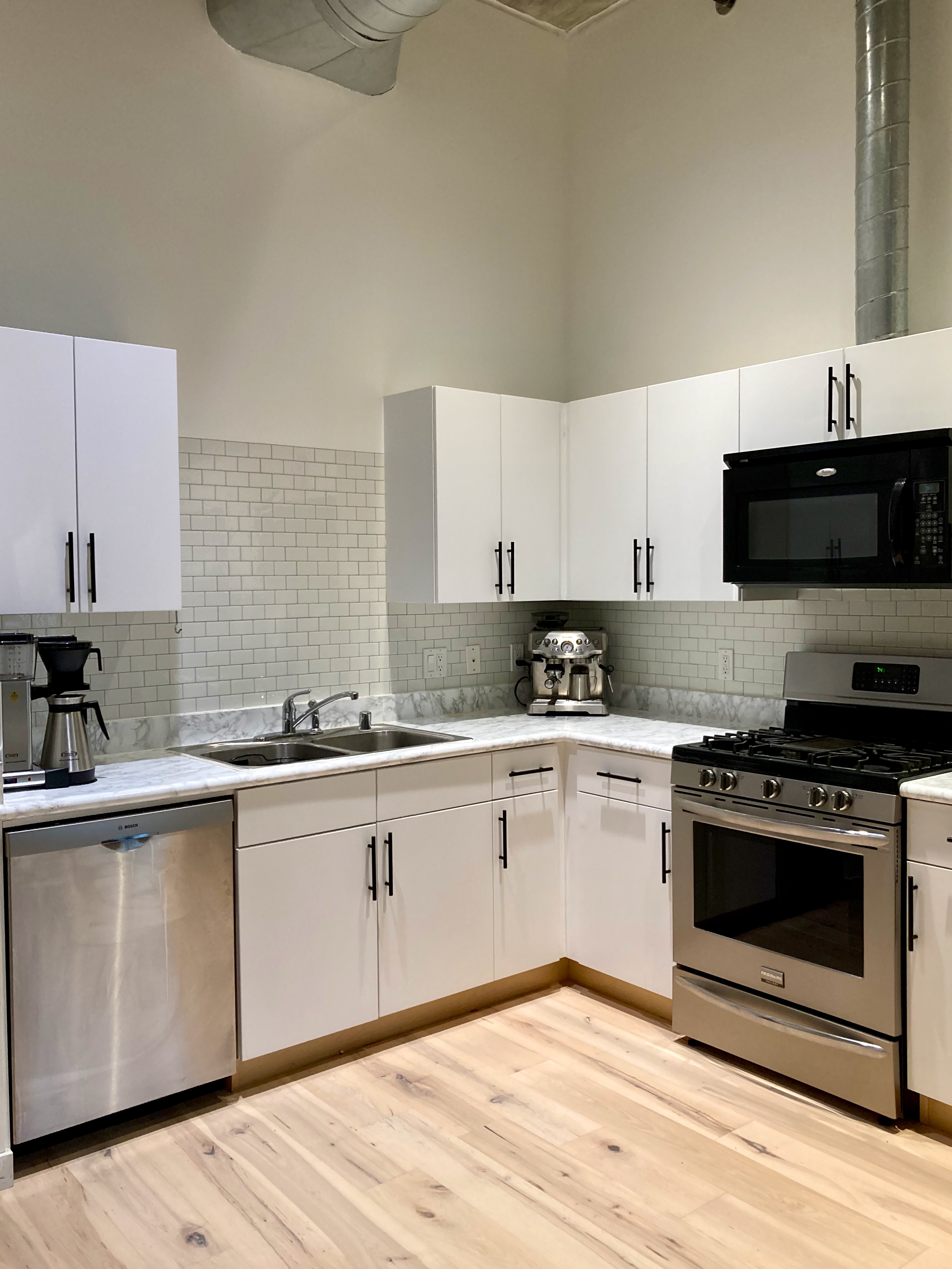 3601 Arapahoe 105 - Kitchen view b