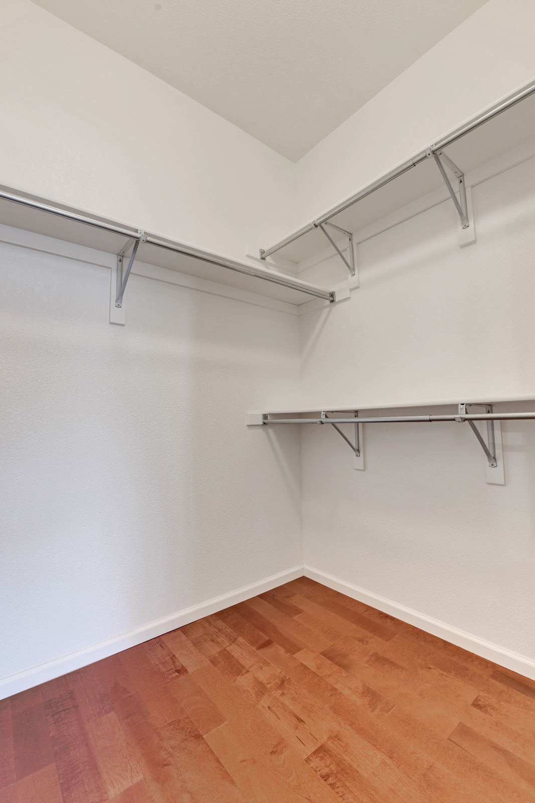 4712 18th St - 16 - walk in closet