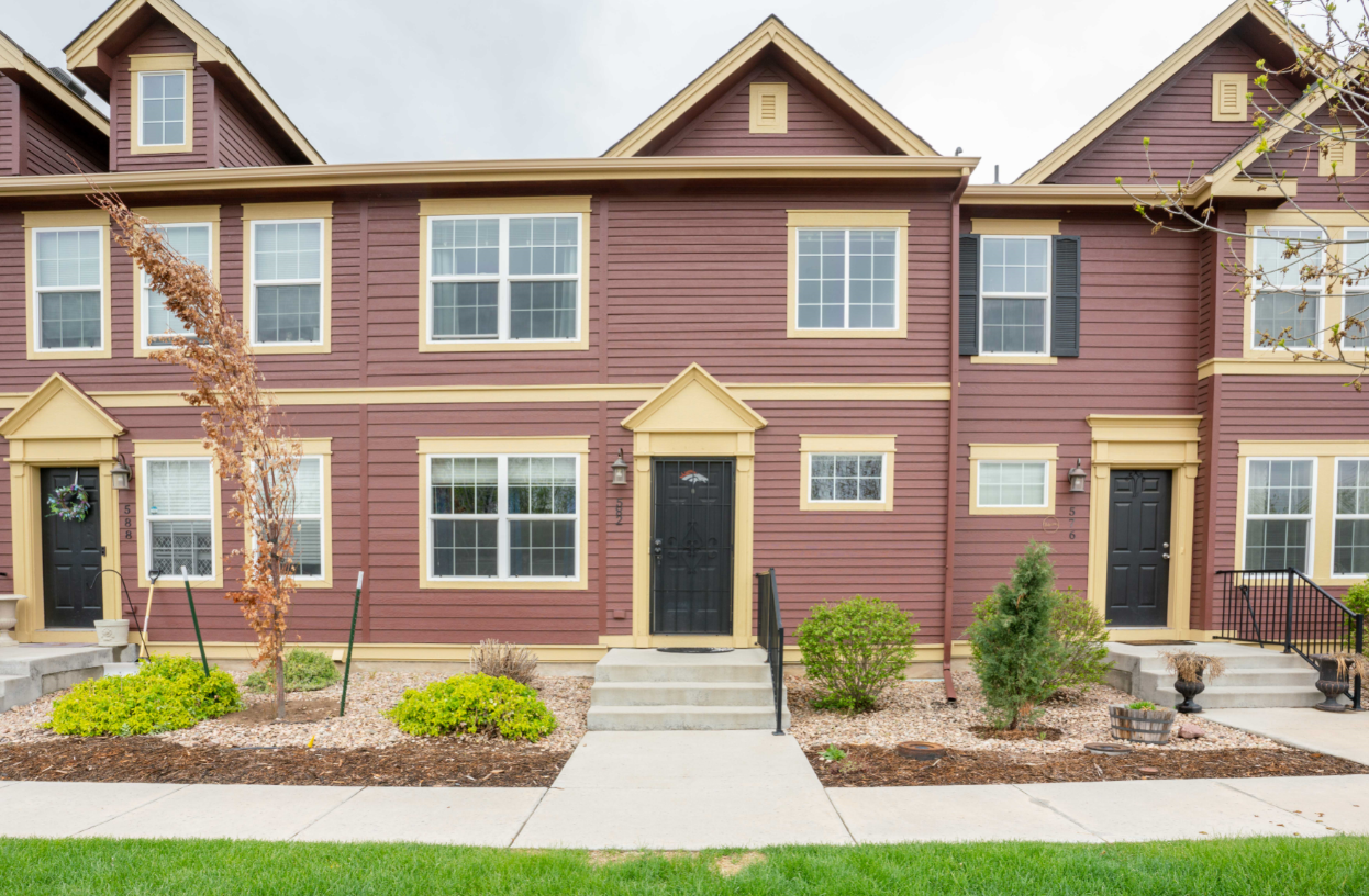 582 Avalon Ave, Lafayette - exterior front