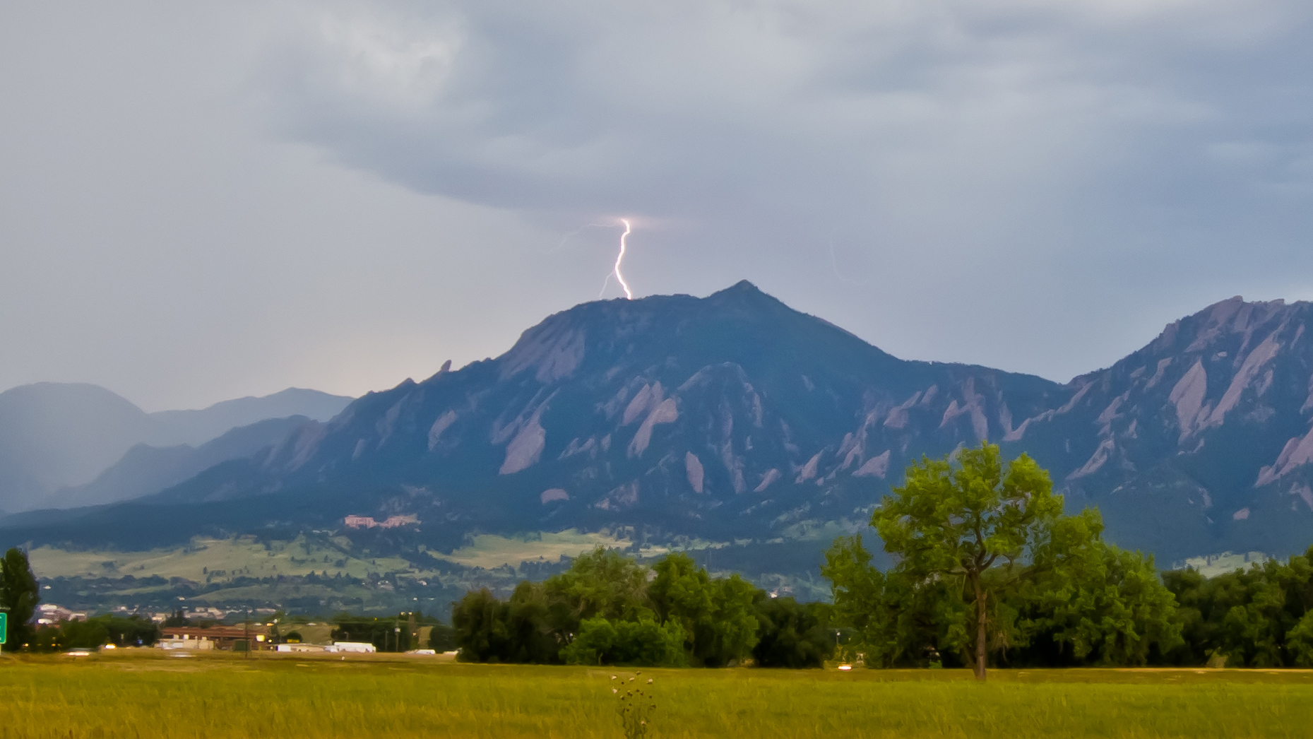 Picture of Lightning on Boulder Mountains