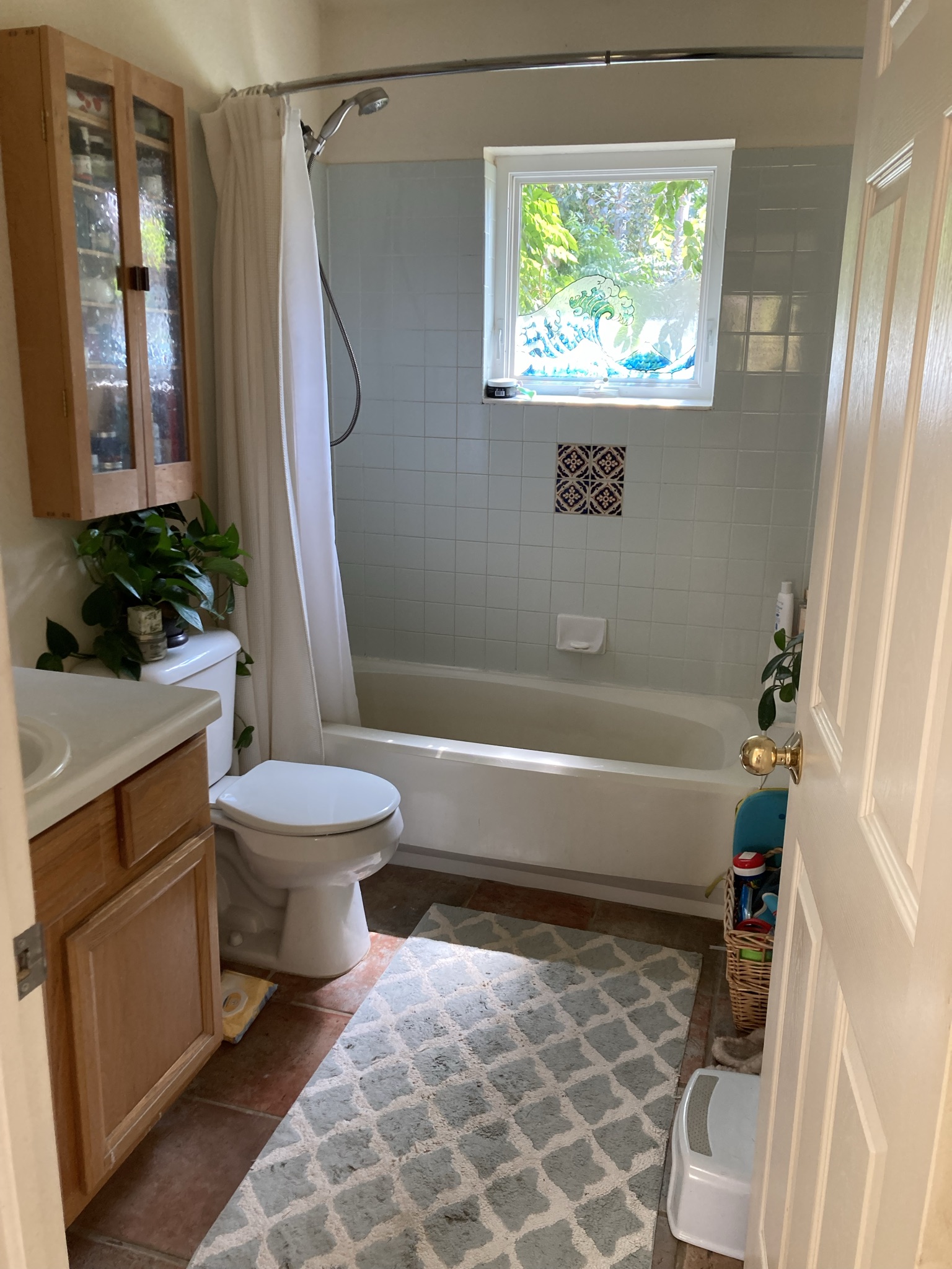 10. 1460 Quince Ave 103 - bathroom