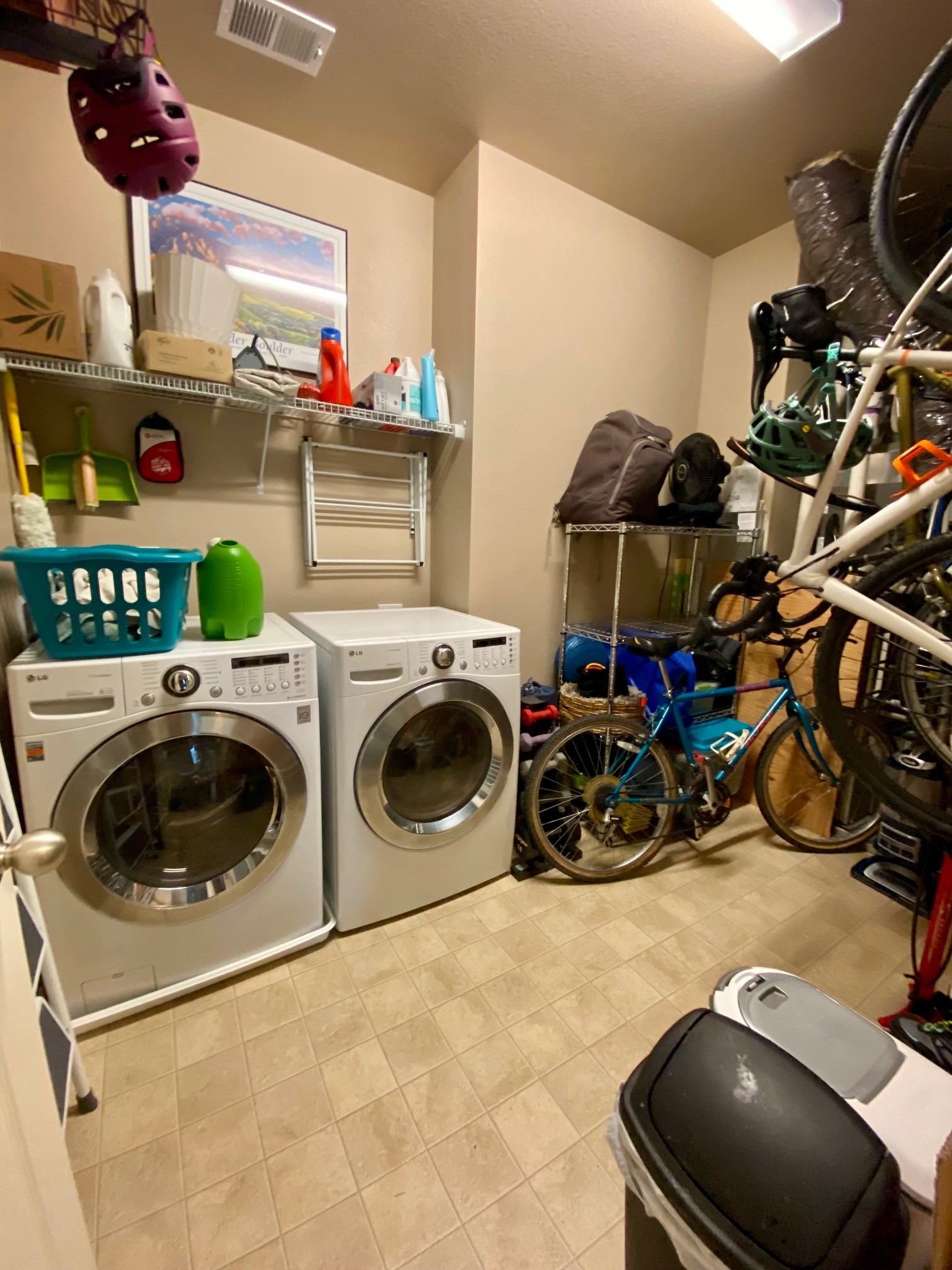 1707 Yarmouth Ave Unit 205luandry-mud room