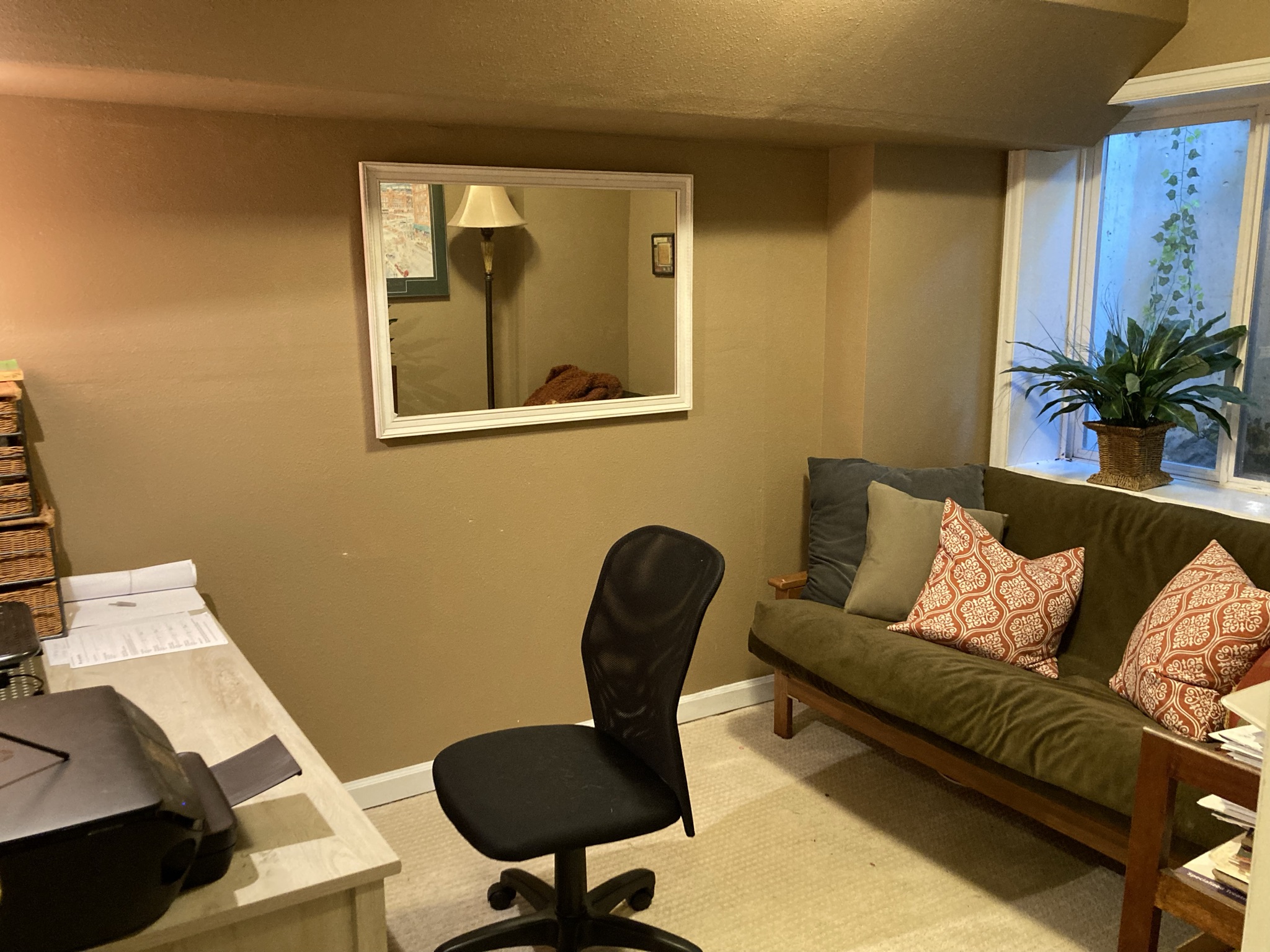 19. 1460 Quince Ave 103 - finished basement space