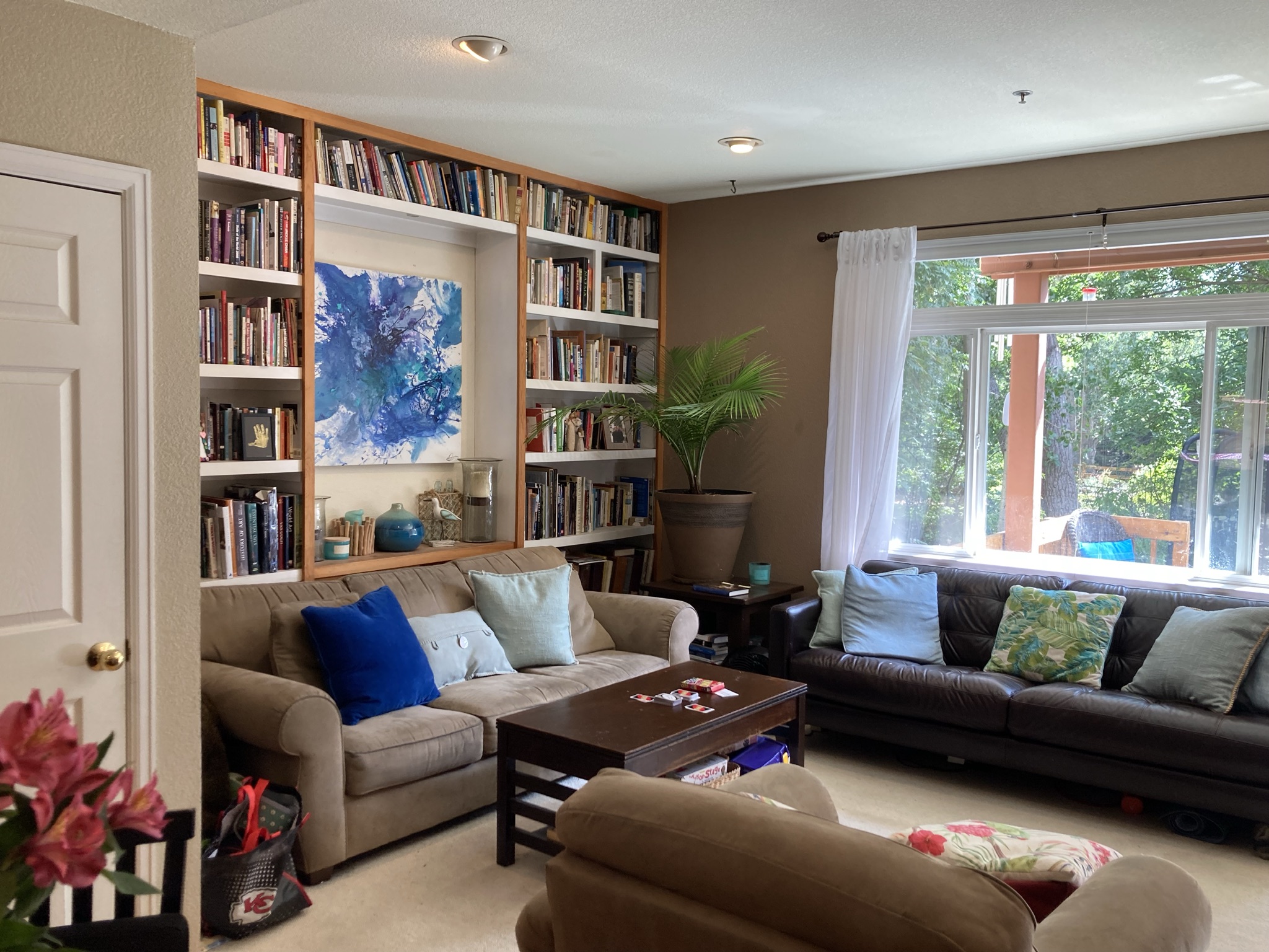 6. 1460 Quince Ave 103 - living room view 1