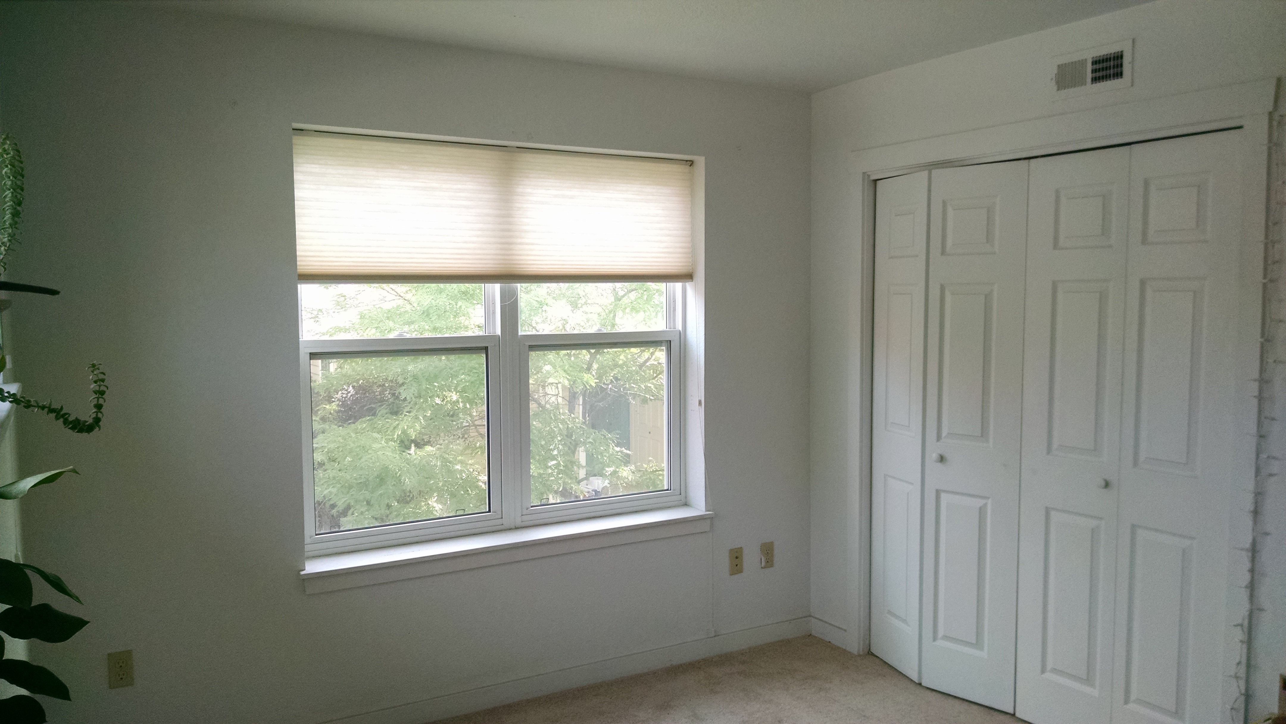 7 - 4625 16th St Unit 4 - First Bedroom Window and Closet