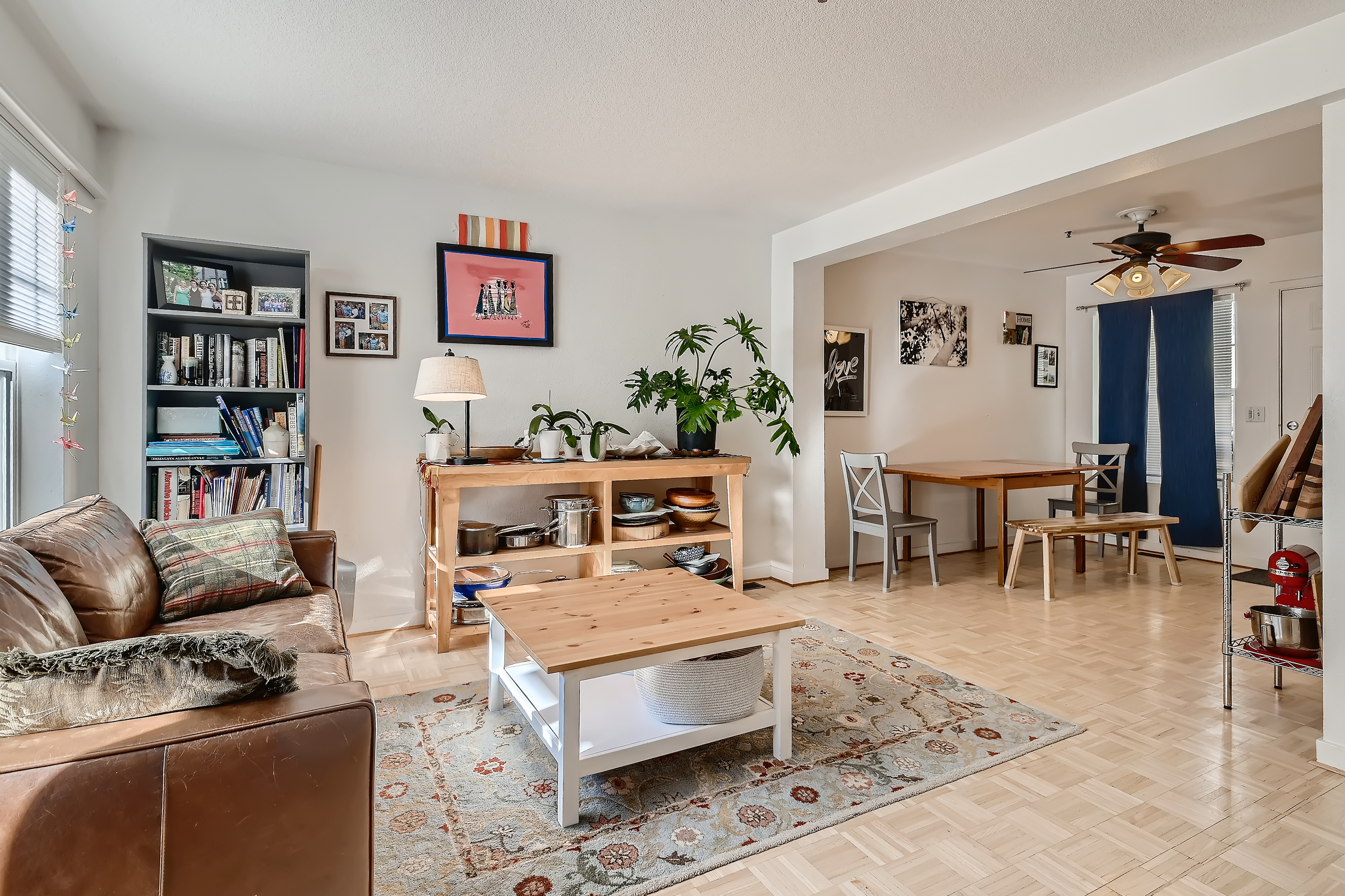 3970 Colorado Ave Unit L - Living & Dinig Room