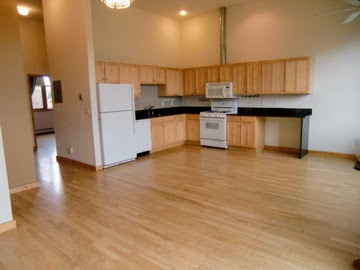 Livingroom view looking at kitchen