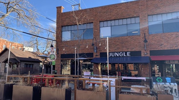 Jungle restaurant on Pearl Street