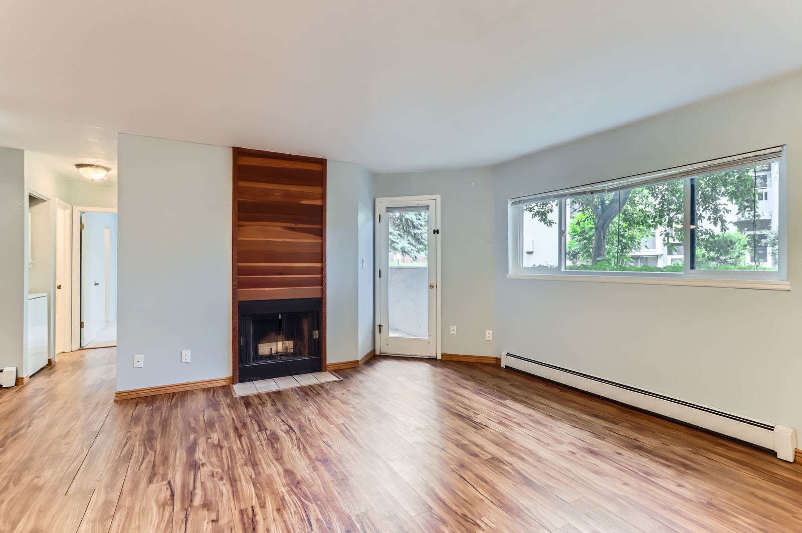 3515 28th St 105 - 003 - Living Room