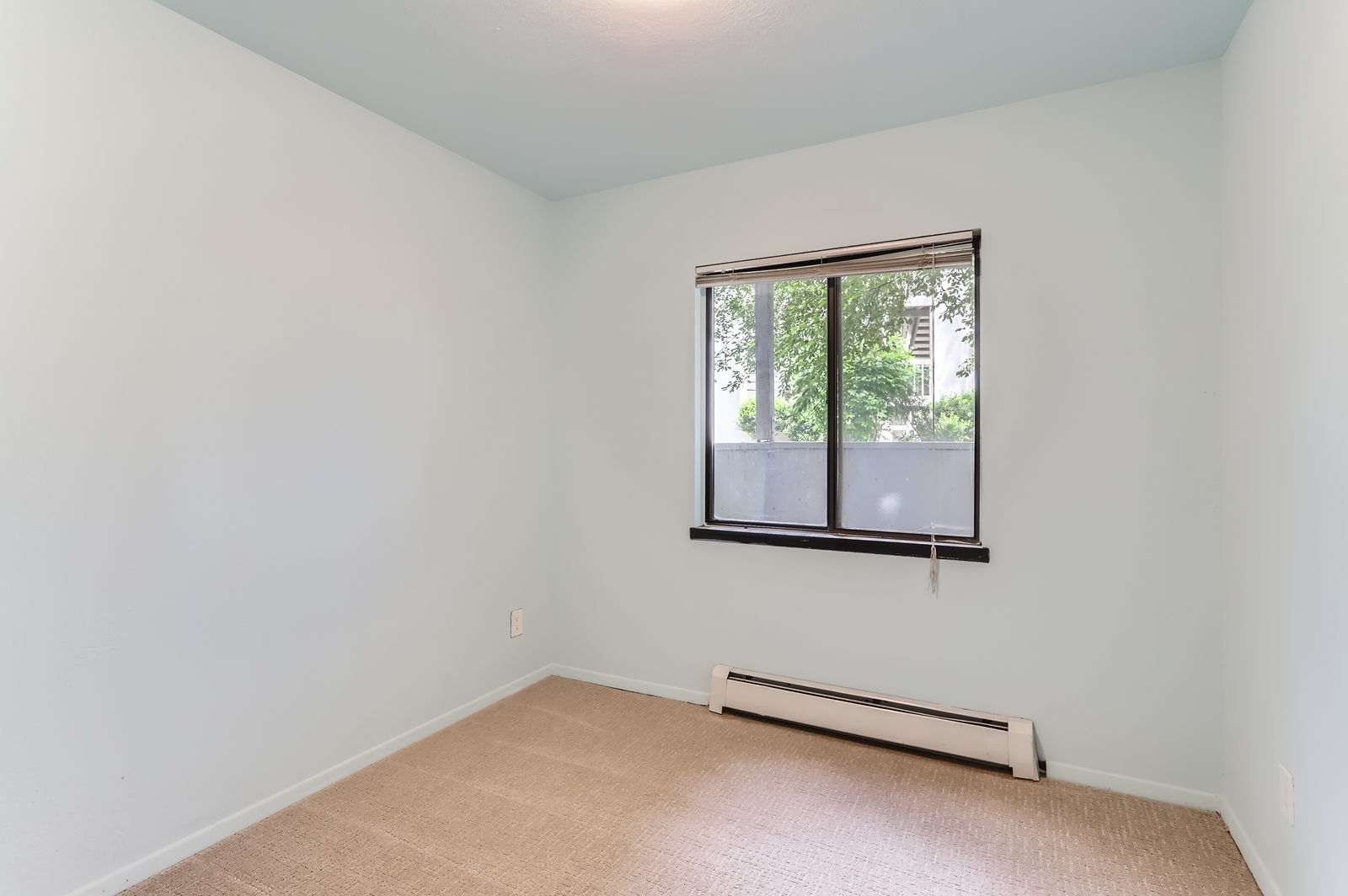 3515 28th St 105 - 011 - Bedroom