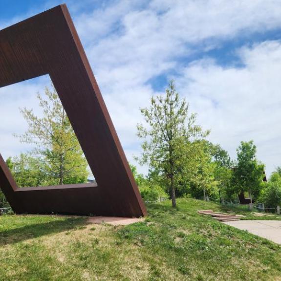 Fifty-Five Degrees sculpture 