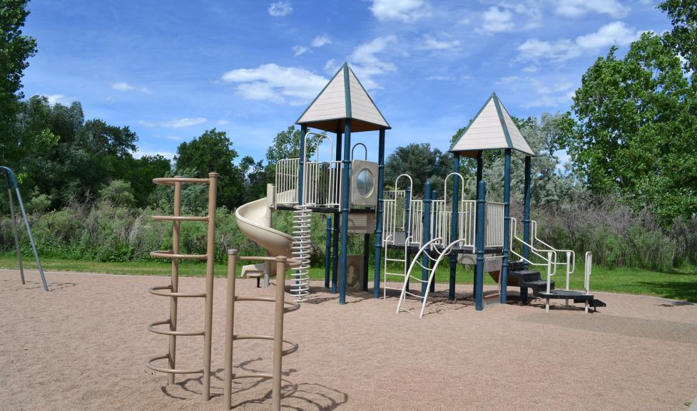 Playground at Meadow Glen Park