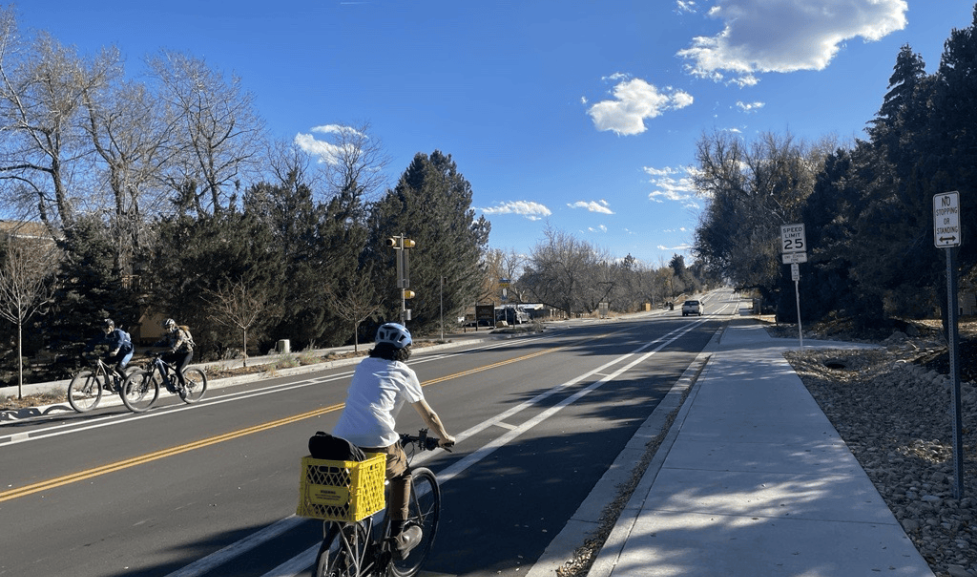 people biking on 19th street bike lanes