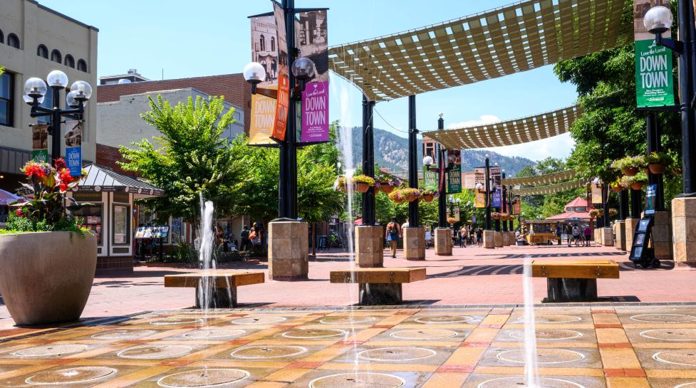 Pop jets on the Pearl Street Mall