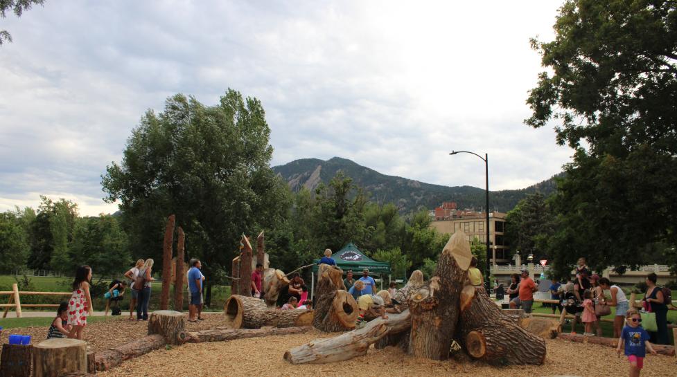 families playing in Wild Woods Discovery Area found in Boulder Creek Park