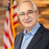 Mark Wallach Headshot