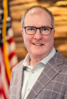 Aaron Brockett Headshot