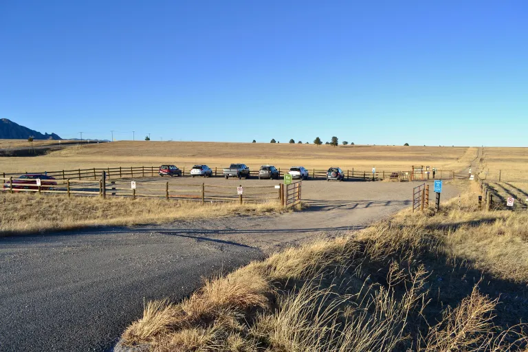 Greenbelt Plateau Trailhead lot