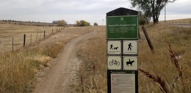 Sign on Mayhoffer-Singletree Trail