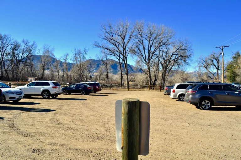 Bobolink Trailhead lot
