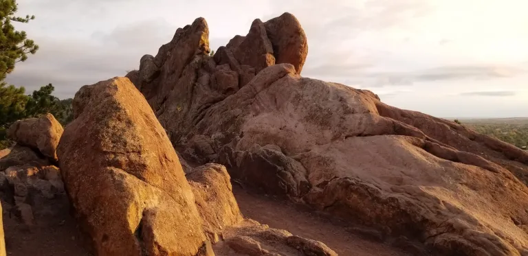 Red Rocks Spur Trail