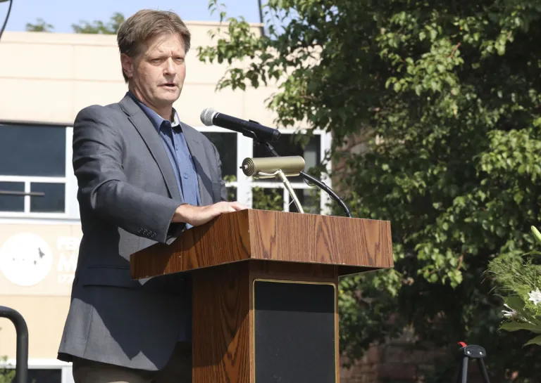 Mayor Sam Weaver