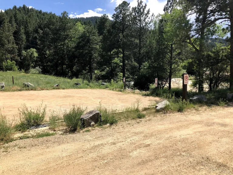 Chapman Drive Trailhead