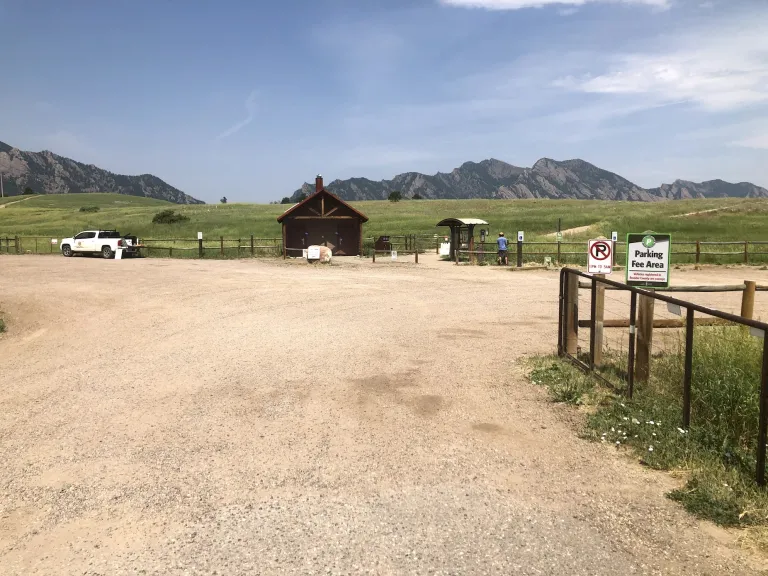 Flatirons Vista Trailhead