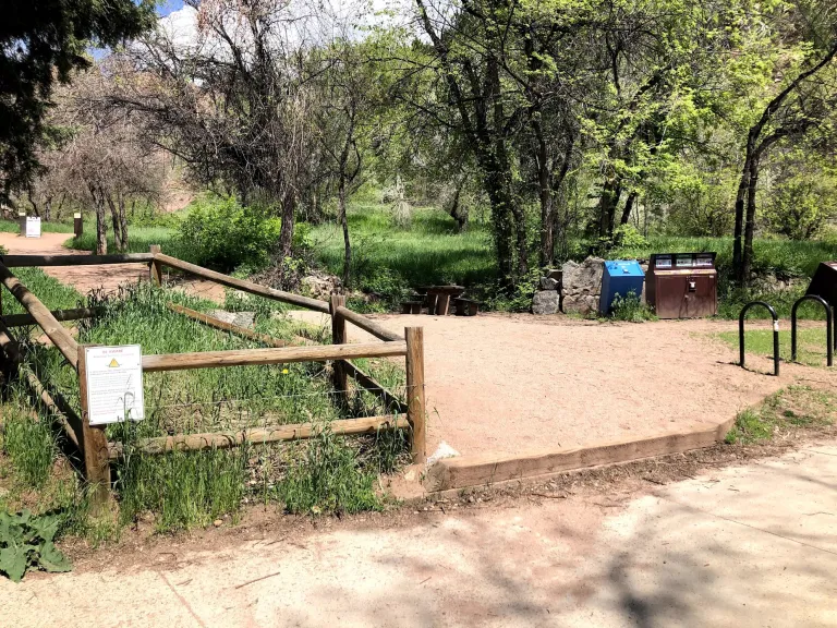 The Peoples' Crossing Trailhead