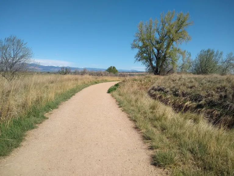 East Boulder Teller Farm Trail in Spring