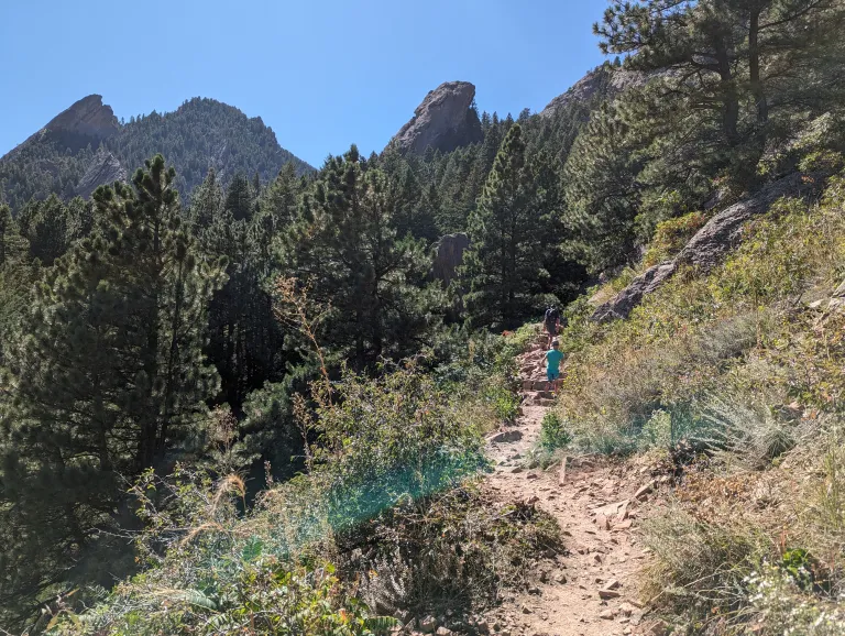 Hikers on the lower part of Mallory Cave Trail
