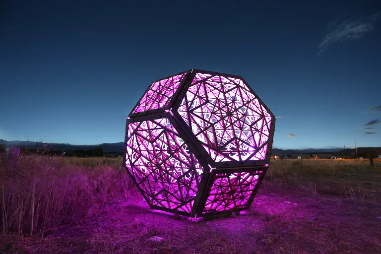 3-dimensional lighting installation with bright lighting and geometric patterns