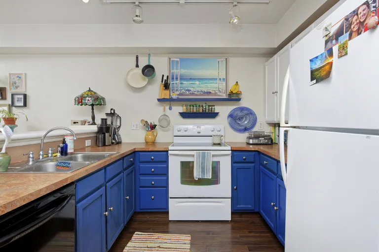 12 - 2610 Iris Ave Unit 105 - kitchen view 2.jpg