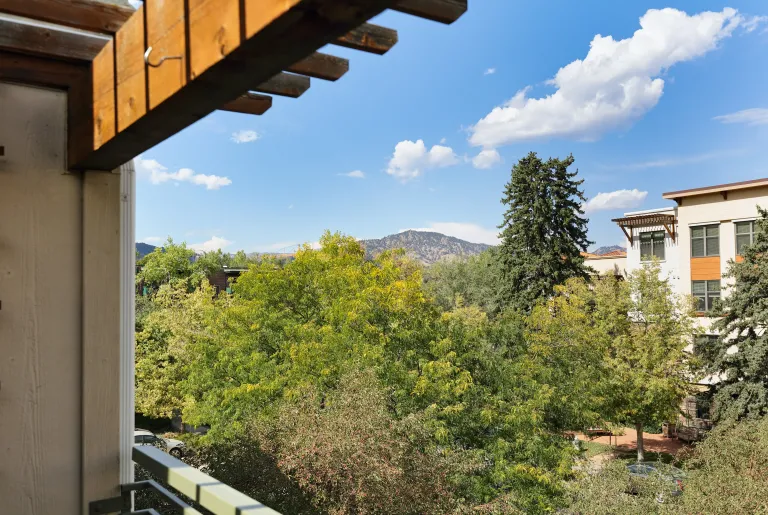 2510 Taft Drive #313 Balcony view