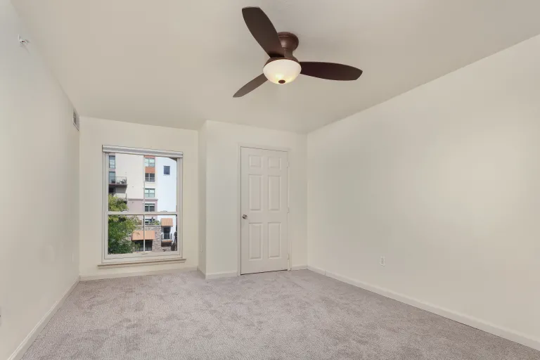 2510 Taft Drive #313 Bedroom with ceiling vent
