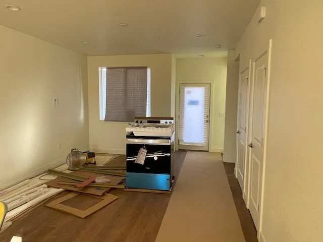 2152-2156 Violet - Interior living room in progress