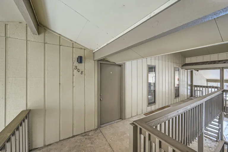 625 Manhattan Place #308 - Web Quality - Exterior Front Entry