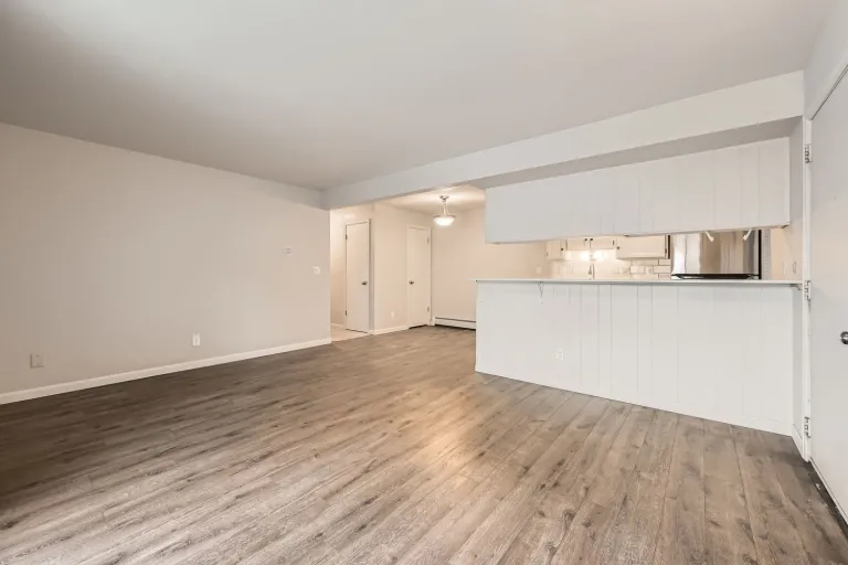 625 Manhattan Place #308 - Living Room