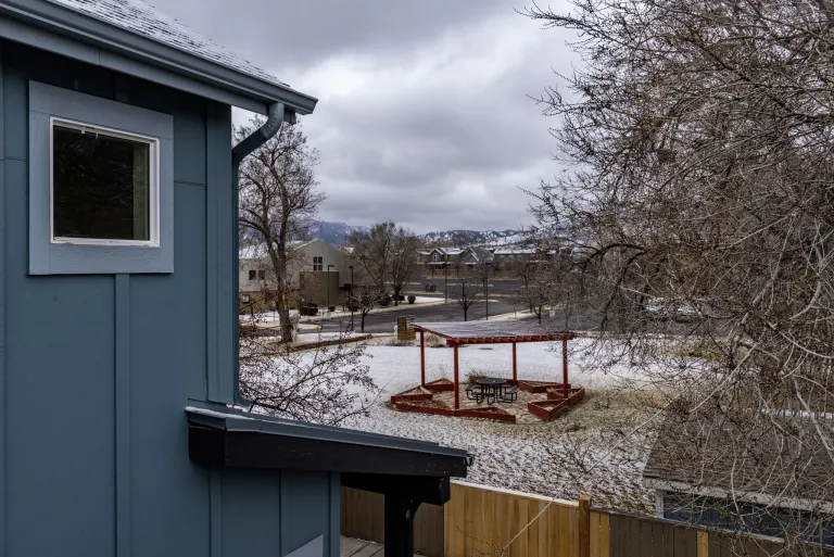 3671 Pinedale St G-Mountain views
