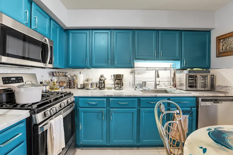 4693 14th St Kitchen area