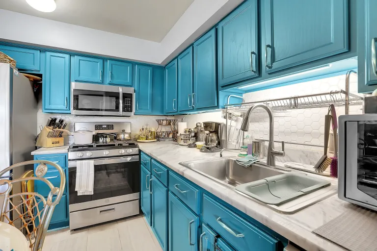 4693 14th St Kitchen sink