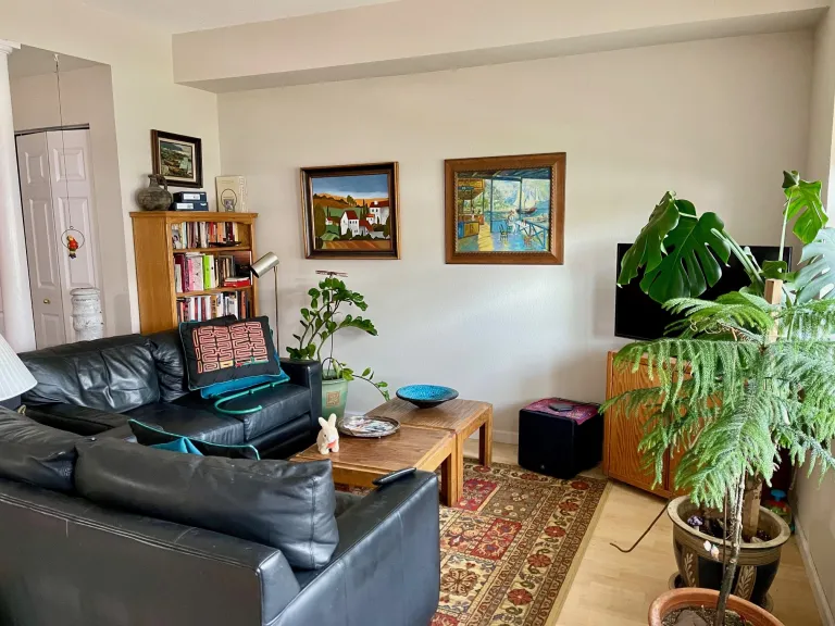 1400 Lee Hill 1-Living