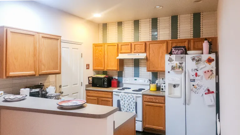 3295 Big Horn Street Kitchen full view