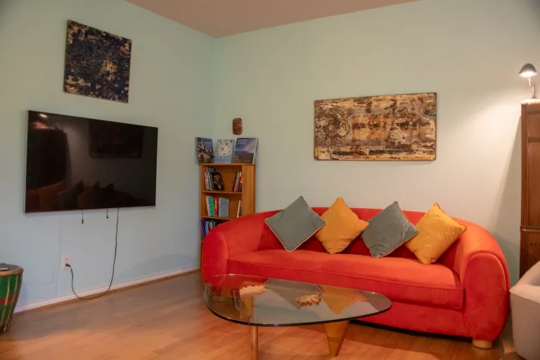 3295 Big Horn Street Livingroom