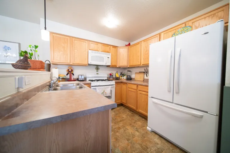 3671 Pinedale St #D Kitchen view