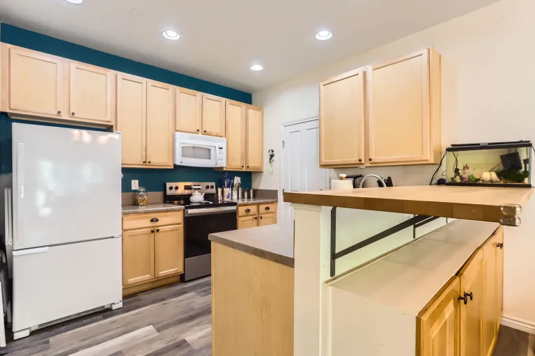 3249 Big Horn Street Unit C Boulder CO 80301 Kitchen