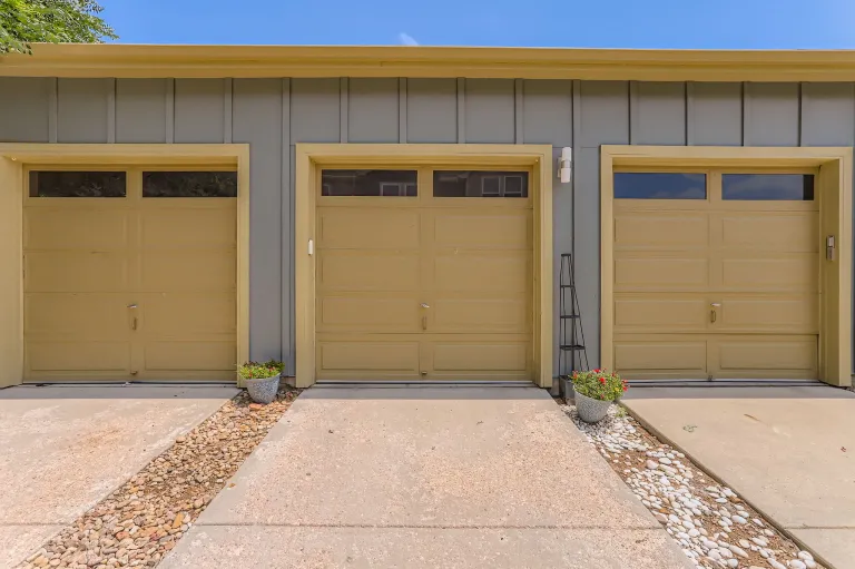 3249 Big Horn Street Unit C Boulder CO 80301 Garage Exterior